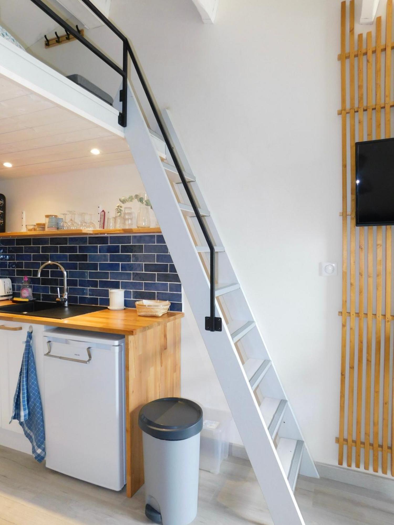 Studio Azur Aigues-Mortes Ngoại thất bức ảnh